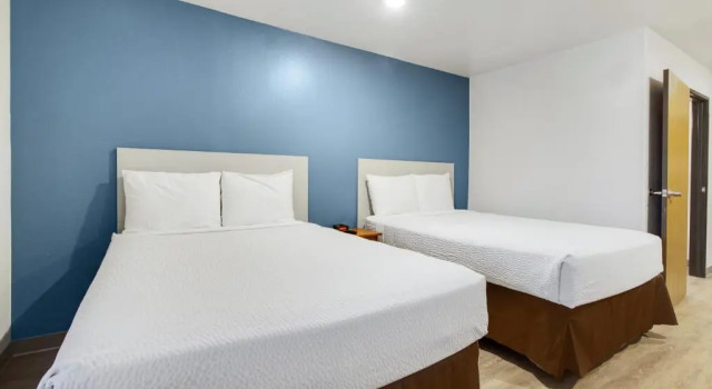 Студия WoodSpring Suites Houston Westchase