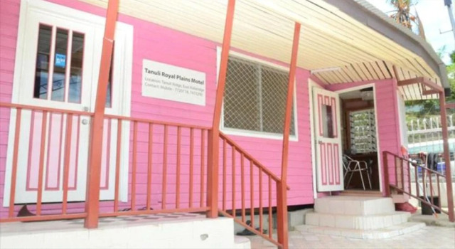 Tanuli Royal Plains Motel, Book Motel Hotels in Guadalcanal with Parking, Parking