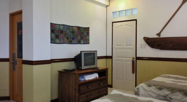 Hotel Dolores, Rezervovat Hotel Hotely v Tagaytay s parkováním, Parkování