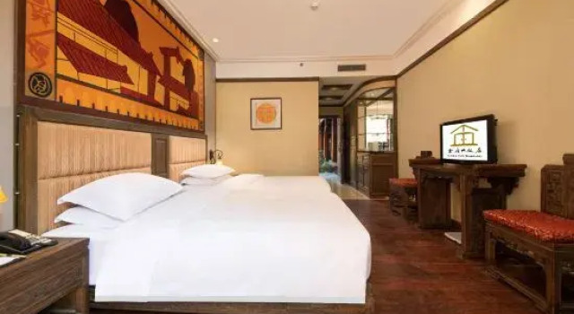 Семейный люкс с 2 комнатами Lijiang Golden Path Hospitality