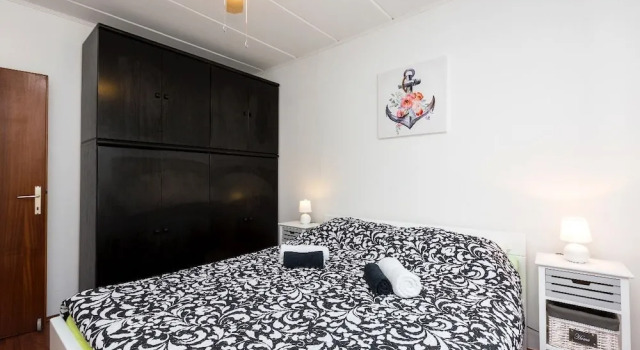 House Abba - Apartment Abba, Забронировать Апартаменты/квартира Отели Мали-Лошиня с парковкой, рядом с Автобусный вокзал Mali Losinj, Парковка