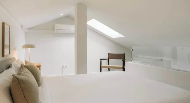 Номер Classic Lisbon Oriente Suites by Olala Homes