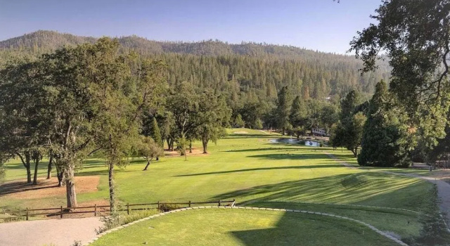 Коттедж с 4 комнатами Yosemite Villa - Only 0,3 Miles from Lake Lodge Beach and Playground