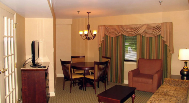 DoubleTree Resort by Hilton Lancaster, Varaa Lomakeskus Hotellit Lancaster aamiaisella, Aamiainen