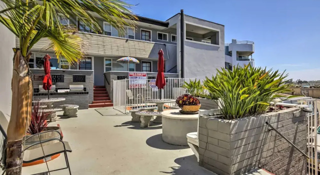 San Diego Hub w/ Bay Views - 1 Block to Beach!, Забронировать Апартаменты/квартира Апартаменты Сан-Диего, рядом с Парк Океан Бич, Апартаменты/квартира