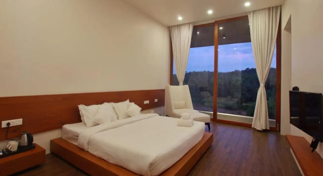 Nexstay Grand Chaliyar Resort, Book Ferieresort Hoteller i Melattoor med pool, Swimmingpool