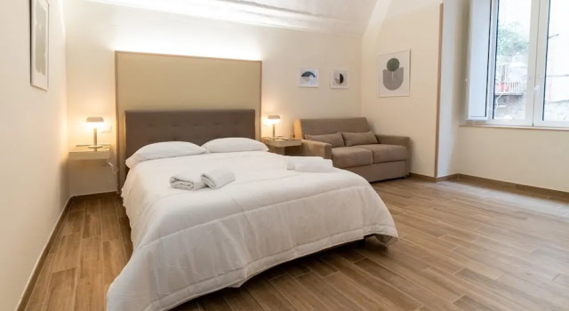 Villari 48 Apartment - Appartamento 1, Забронировать Апартаменты/квартира Апартаменты Неаполя, рядом с Церковь Пио Монте делла Мизерикордия, Апартаменты/квартира
