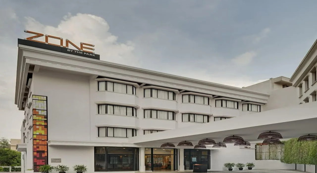 Zone By The Park Infantry Bengaluru, Забронировать Отель Бизнес-отели штата Карнатаки, 4* 5*