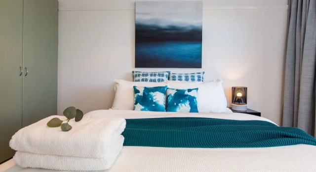 Семейные апартаменты с 4 комнатами The Baylis Boutique Apartments
