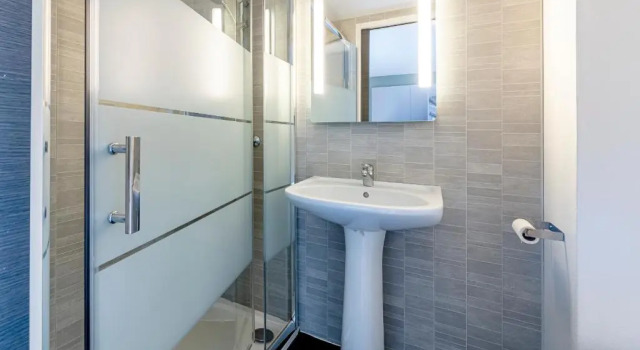 Трёхместный номер B&B HOTEL Bordeaux Le Haillan 3 étoiles