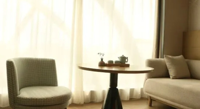 Suite Phoenix Hotel