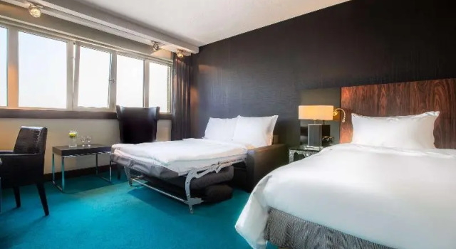 Семейный номер Standard с красивым видом из окна Radisson Blu Hotel, Hamburg