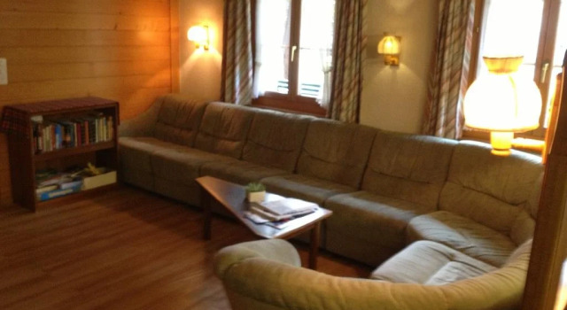 Hotel Garni Alpenruh, Buchen Sie Hotel Hotels in Lenk mit Parkplatz, in der Nähe von Walleg, Parkplätze