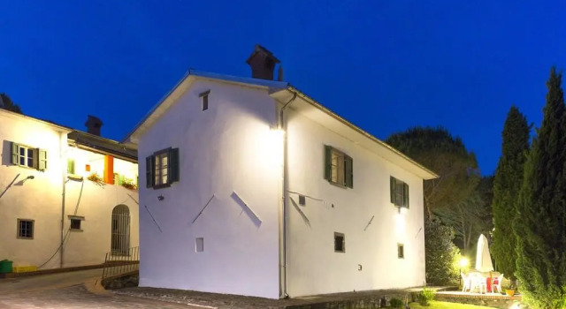 Agriturismo Pratofranco, Забронировать Фермерский дом Отели в центре Понтремоли, в центре