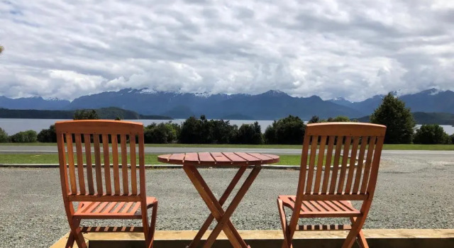 Четырёхместный номер Superior Te Anau Manapouri Lake Hotel