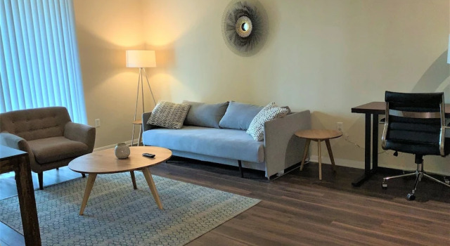 Двухместные апартаменты Premium Platinum Triangle Apartments