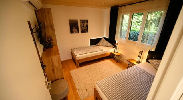 FerienHaus im Garten, Reserva ahora Hotel Hoteles en Vorarlberg con aparcamiento, Aparcamiento