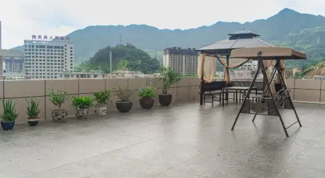 Chuyunya Residence