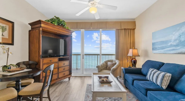 Номер Standard c 1 комнатой с видом на море Calypso Beach Resort