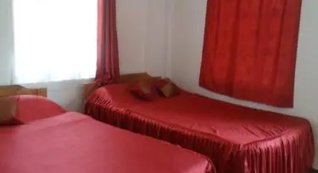 Heritage Lodge, Rezerwuj Hotel Hotele w Meghalaya z parkingiem, Parking