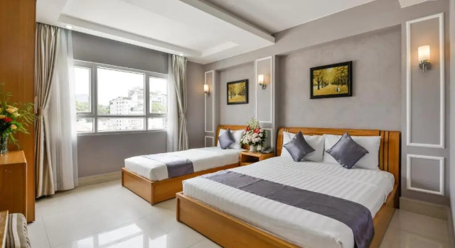 Люкс с красивым видом из окна Lucky Star Hotel 146 Nguyen Trai