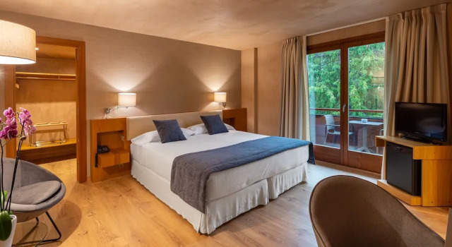 Двухместный номер Superior с балконом Hotel Xalet del Golf