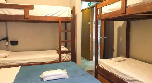 MADÁ Hostel, Забронировать Хостел Пиньейрос Сан-Пауло, рядом с Пиньейрос
