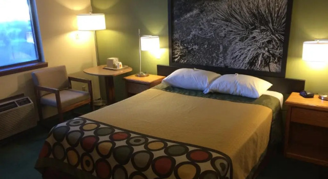 Номер Standard Super 8 by Wyndham Buffalo