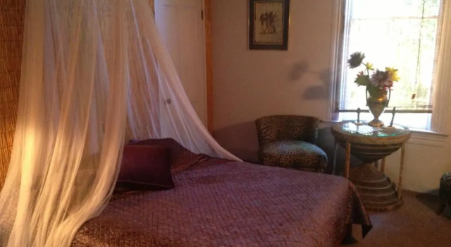 Коттедж Royal Nesu Retreat House