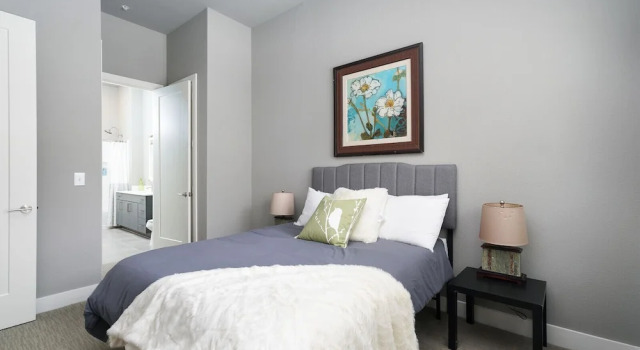 1 BR and 2 BR near Downtown by Frontdesk, Забронировать Апартаменты/квартира Апартаменты Сан-Антонио, рядом с Квартал исторических искусств Ла Вильита, Апартаменты/квартира