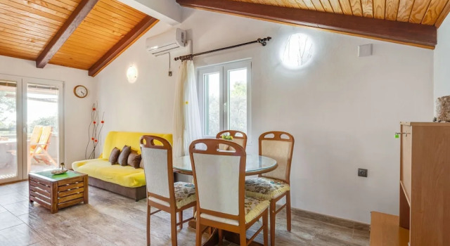 Rustic Cottage in Silba With Garden, Забронировать Дом для отпуска Виллы Zadar Islands, Вилла