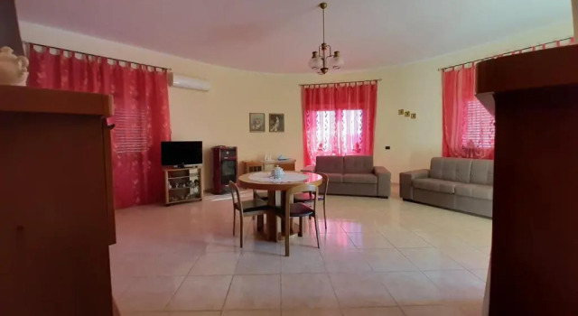 Appartamento 3, Buchen Sie Ferienwohnung Iglesias 