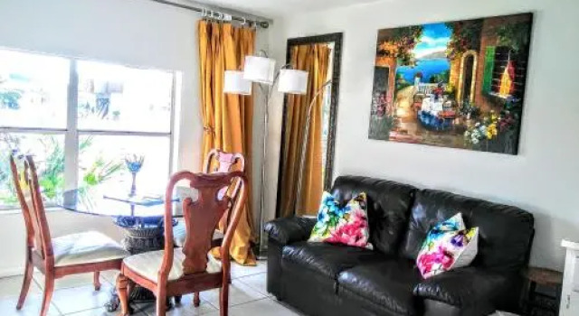 Boca Ciega Bay Apartment