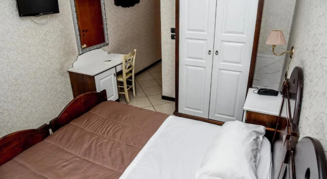 Двухместный номер Business Hotel