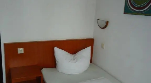 Номер Standard See- und Waldresort Gröbern