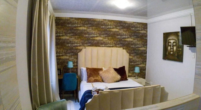 Двухместный номер Deluxe c 1 комнатой Golgotha Boutique Hotel
