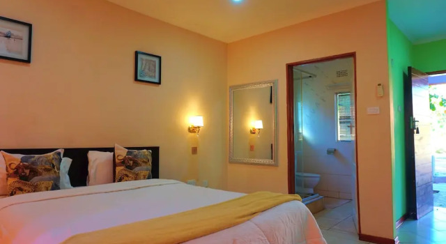 Номер Comfort Tasha Lodge and Tours