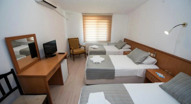 Трёхместный номер Standard Otel Diyojen