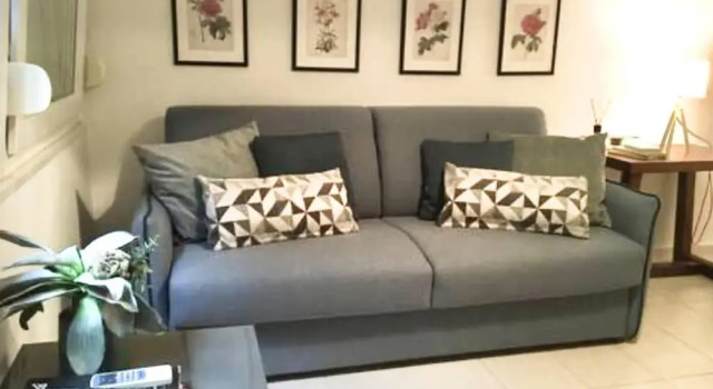 Impeccable 1-bed Apartment in Pula, Забронировать Апартаменты/квартира Пула Pula Riviera, рядом с Пляж в бухте Гортанова
