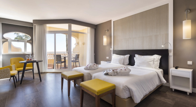 AP Oriental Beach, Забронировать Отель Бизнес-отели Портиман, рядом с Музей Портимао, 4* 5*