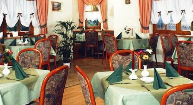 Hotel am Gisselgrund, Prenota Hotel Oberes Geratal Turingia