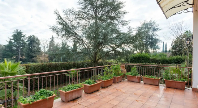 Wonderful Villa Near the Center of Rome, With Private Swimming Pool, Book Villa Hoteller i Olgiata med pool, Swimmingpool