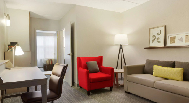 Country Inn & Suites by Radisson, Bloomington at Mall of America, MN