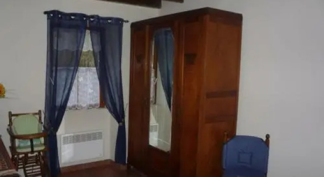 House Gite La Barbee 3, Rezerwuj Hotel Hotele w Cheille z parkingiem, Parking
