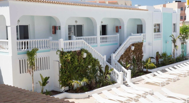 ENDLSS BEACH & DISCO HOTEL IBIZA Adults Only, Book Hotel Hotels in Ibiza with a Pool, Swimming Pool