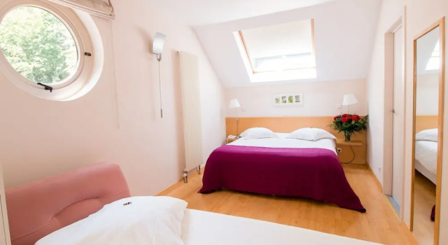 Четырёхместный номер Standard с балконом Auberge Au Repos des Chasseurs