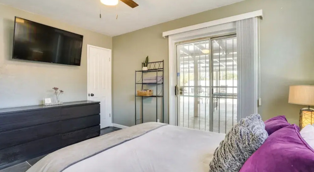 Коттедж Tucson Vacation Rental: Private Pool & Fire Pit!
