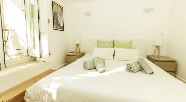 Апартаменты Guest  H4U Bonjardim Garden