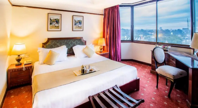 Люкс Nairobi Safari Club by Swiss-Belhotel
