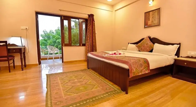 Номер Premium с балконом Araliayas Resort & Spa